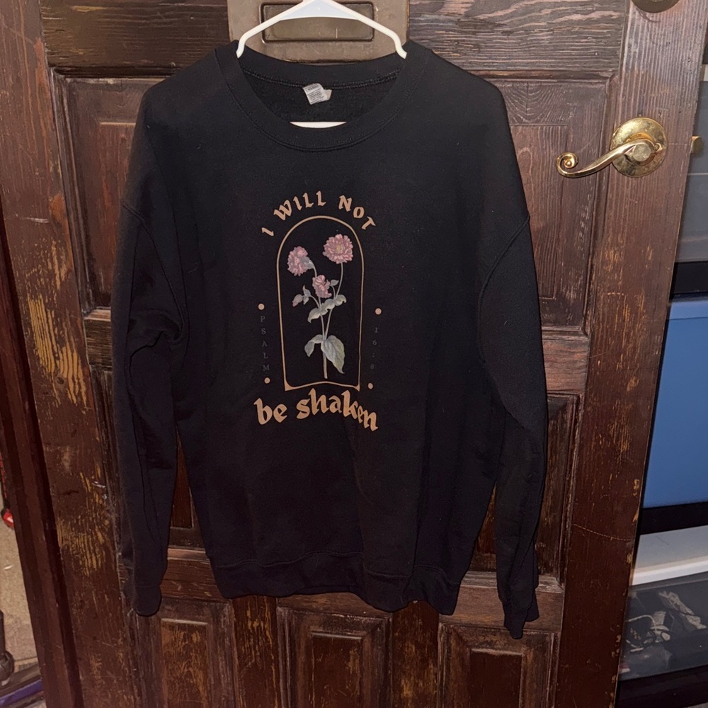 Gildan Black Heavy Blend Graphic Sweatshirt